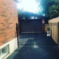 driveway iron gate
