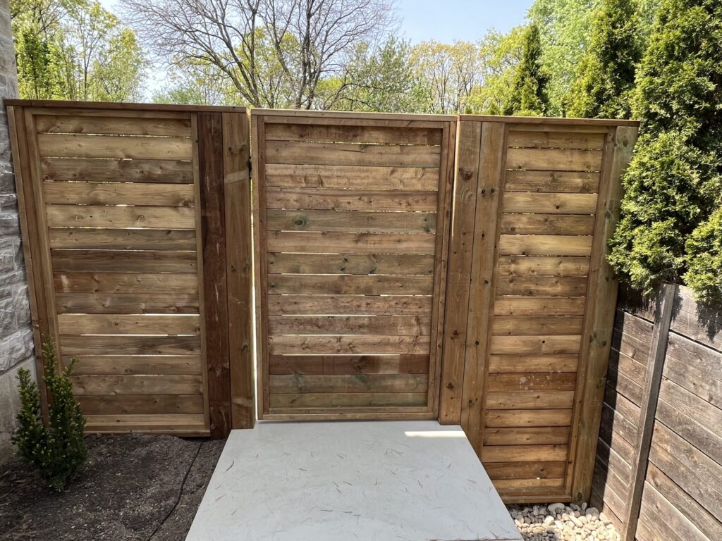 Horizontal Wood Gate